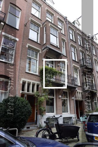 Amsterdam 9 november 2021
Badr Hari en zijn vrouw Daphne huren het huis van Doutzen Kroes in Amsterdam zuid