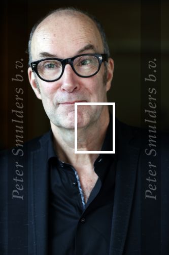 Amsterdam 5 november 2021
Slaan van Munt Herman Brood ivm 75e verjaardag. Zijn vrouw Xandra en dochters Holly Lola en Brenda  zijn natuurlijk aanwezig. Bart Chabot