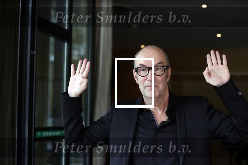 Amsterdam 5 november 2021
Slaan van Munt Herman Brood ivm 75e verjaardag. Zijn vrouw Xandra en dochters Holly Lola en Brenda  zijn natuurlijk aanwezig. Bart Chabot