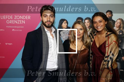 Amsterdam 11 oktober 2021
Premiere Liefde zonder grenzenin Tuschinski 
Bettina Holwerda