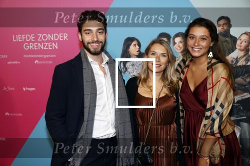 Amsterdam 11 oktober 2021
Premiere Liefde zonder grenzenin Tuschinski 
Bettina Holwerda
