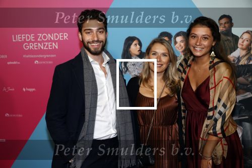 Amsterdam 11 oktober 2021
Premiere Liefde zonder grenzenin Tuschinski 
Bettina Holwerda