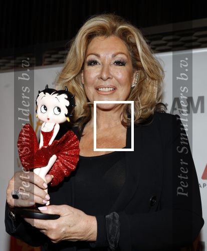 Amsterdam 1 november 2021
Lunch en uitreiking stong woman award in apollo hotel. Betty de Groot