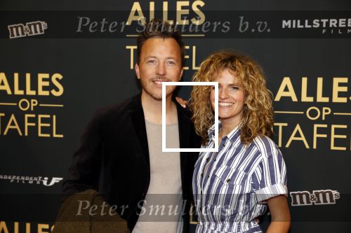 Amsterdam 1 november 2021
Premiere alles op tafel in het deLamar theater.
Carolien Borgers met ...