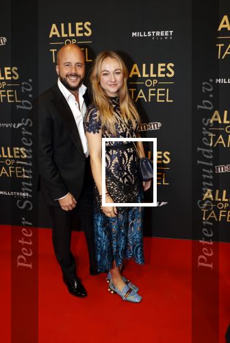 Amsterdam 1 november 2021
Premiere alles op tafel in het deLamar theater.
Carolien Spoor en Jon Karthaus