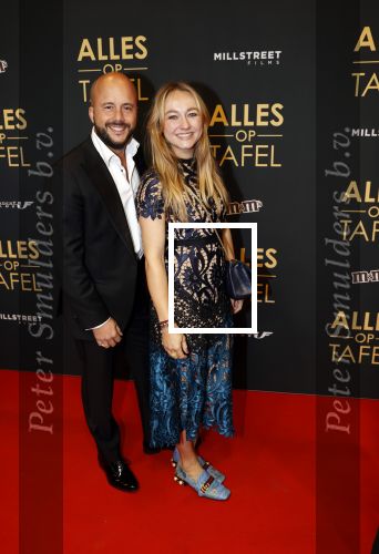 Amsterdam 1 november 2021
Premiere alles op tafel in het deLamar theater.
Carolien Spoor en Jon Karthaus
