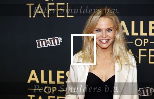 Amsterdam 1 november 2021
Premiere alles op tafel in het deLamar theater.
Charlotte Nijs
