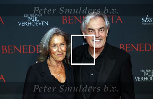 Amsterdam 12 oktober 2021
Premiere Benedetta  in Tuschinski. paul Verhoeven is de regisseur. Derek de Lint met zijn vrouw
