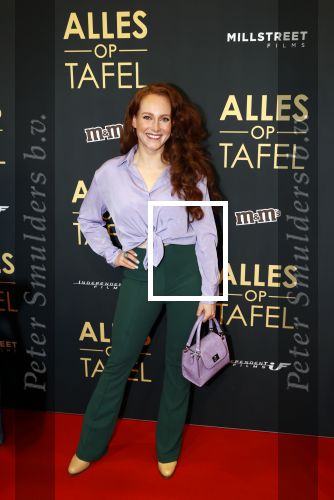 Amsterdam 1 november 2021
Premiere alles op tafel in het deLamar theater.
Dian Biemans