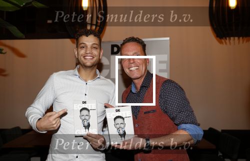 Leiden 15 november 2021
Boekpresentatie Rob Geus . Rob en Dutch performante Chahid Charrak