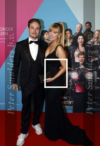 Amsterdam 11 oktober 2021
Premiere liefde zonder grenzen in Tuschinski.
Dylan Haegens met partner Marit Brugman
