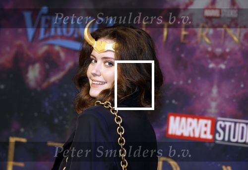 Amsterdam 2 november 2021
Premiere Eternal van Marvel in Pathe Noord.
Emma Deckers kwam met een vriendin