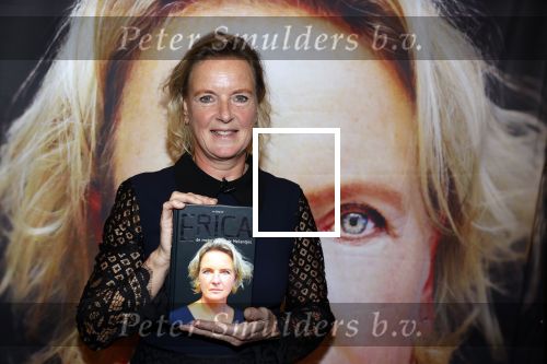 Noordwijk 28 oktober 2021
Boekrpresentatie van Erica Meiland in de winkel van Montana. Aanwezig Martien Meiland Maxime Meiland met claire en Vive. Ook Montana en haar vriend Dirk Hoogstraten zijn er natuurlijk. Erica geeft het boek dat geschreven is door Jan Dijkgraaf aan haar 92 jarige moeder.