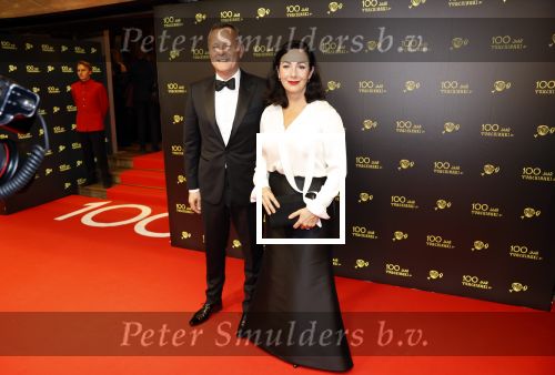 Amsterdam 28 oktober 2021
Feest ivm 100 jarig bestaan van Tuschinski.
Femke Halsema en de commisaris van de koning uit Noord Holland Arthur van Dijk