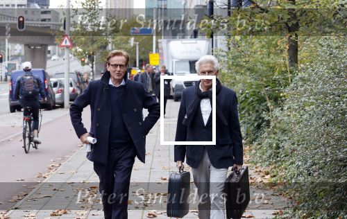 Den Haag 8 november 2021
Rechtszaak Frank en Rogier in de rechtbank van Den Haag .
Frank Jansen en Rogier Smit met hun beider advocaten