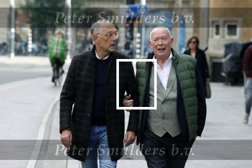 Amsterdam 18 oktober 2021
Boekpresentatie Andre v Duin geschreven door Bert Kuizenga . De presentatie vindt plaats in het DeLamar theater. Frans Mulder met partner
