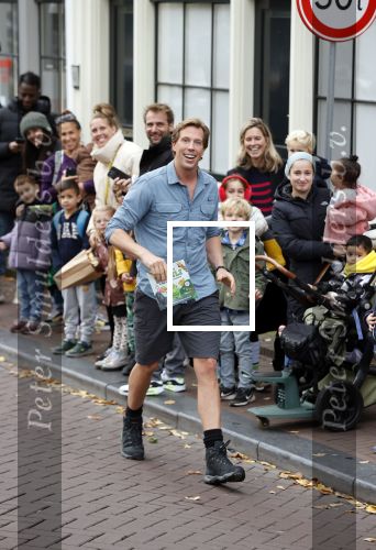 Amsterdam 6 november 2021
Freek Vonk bij zijn pop up store voor zijn nieuwe boek