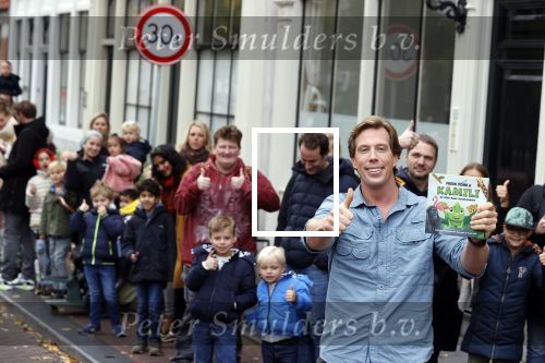 Amsterdam 6 november 2021
Freek Vonk bij zijn pop up store voor zijn nieuwe boek