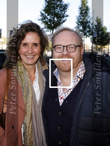 Amsterdam 24 oktober 2021
Willeke Alberti krijgt de blijvend applaus prijs in de kleine  Komedie. Zoon Johnny de Mol is ook aanwezig. Frits Huffnagel met een kennis