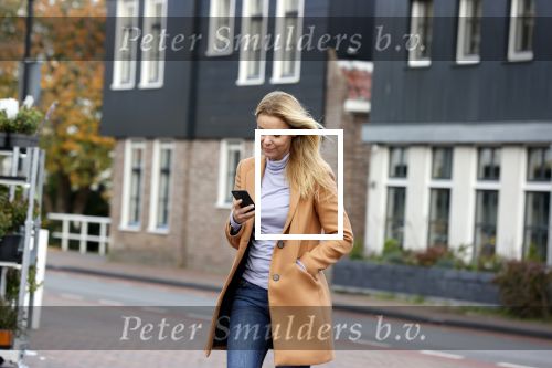 Landsmeer 5 november 2021
Froukje de Both op straat in Landsmeer