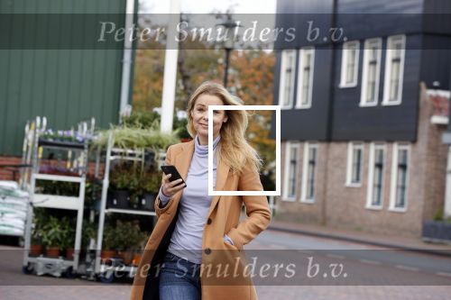Landsmeer 5 november 2021
Froukje de Both op straat in Landsmeer