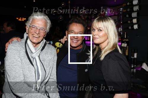 Amsterdam 15 november 2021
Boekpresentatie van Dries Roelvink bij restaurant La Brochette. Gerard Joling Bridget Maasland en Ben Cramer