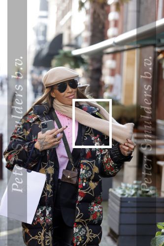 Amsterdam 24 oktober 2021
Glennis Grace op haar electrische KNAAP bike