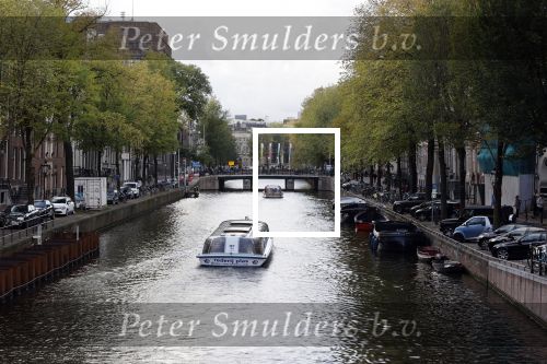 Amsterdam 11 oktober 2021
Twee mannen met Sub op grachten van Amsterdam