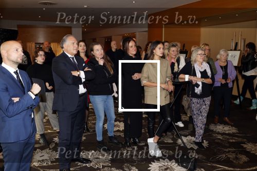 Amsterdam 5 november 2021
Slaan van Munt Herman Brood ivm 75e verjaardag. Zijn vrouw Xandra en dochters Holly Lola en Brenda  zijn natuurlijk aanwezig.
