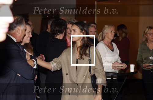 Amsterdam 5 november 2021
Slaan van Munt Herman Brood ivm 75e verjaardag. Zijn vrouw Xandra en dochters Holly Lola en Brenda  zijn natuurlijk aanwezig.