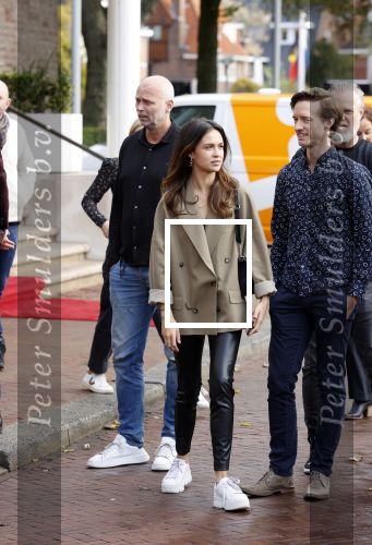 Amsterdam 5 november 2021
Slaan van Munt Herman Brood ivm 75e verjaardag. Zijn vrouw Xandra en dochters Holly Lola en Brenda  zijn natuurlijk aanwezig.