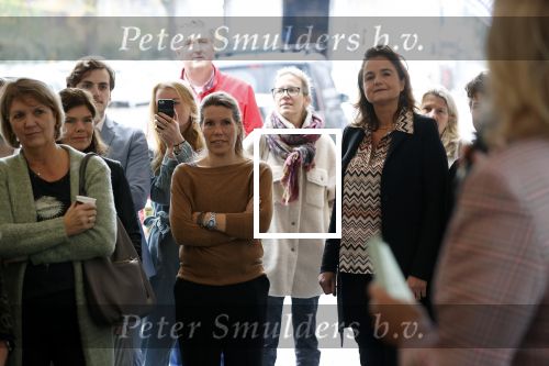 Bussum 4 november 2021
Irene Moors opent het nieuwe pand van stichting Pruijck. initiatiefnemers zijn Inge v Gulden Jose v Kippersluis en Peter Meijer
