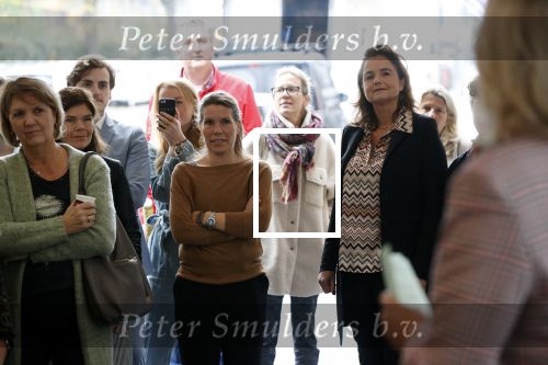 Bussum 4 november 2021
Irene Moors opent het nieuwe pand van stichting Pruijck. initiatiefnemers zijn Inge v Gulden Jose v Kippersluis en Peter Meijer