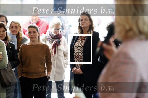 Bussum 4 november 2021
Irene Moors opent het nieuwe pand van stichting Pruijck. initiatiefnemers zijn Inge v Gulden Jose v Kippersluis en Peter Meijer
