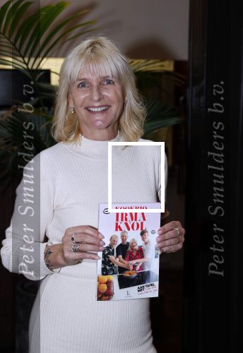 Hilversum 20 oktober 2021
Boek presentatie Irma Knol met haar zoons Milan Knol Enzo Knol en Sjen Knol