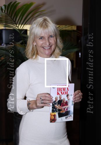 Hilversum 20 oktober 2021
Boek presentatie Irma Knol met haar zoons Milan Knol Enzo Knol en Sjen Knol