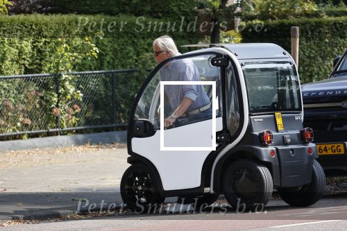 Amsterdam 9 septmber 2021
Jeroen Krabbe gaat met zijn Biro naar zijn zoon Martijn Krabbe