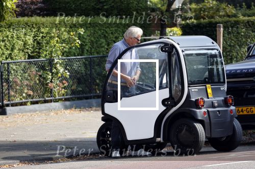 Amsterdam 9 septmber 2021
Jeroen Krabbe gaat met zijn Biro naar zijn zoon Martijn Krabbe