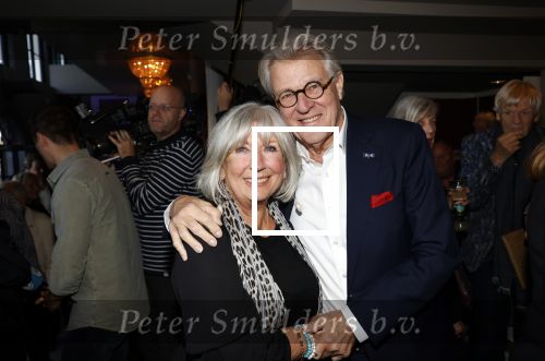 Amsterdam 24 oktober 2021
Willeke Alberti krijgt de blijvend applaus prijs in de kleine  Komedie. Zoon Johnny de Mol is ook aanwezig. Jeroen Krabbe