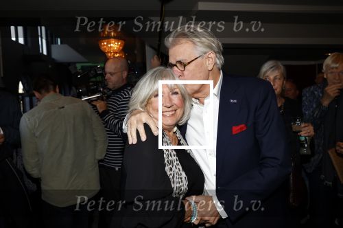 Amsterdam 24 oktober 2021
Willeke Alberti krijgt de blijvend applaus prijs in de kleine  Komedie. Zoon Johnny de Mol is ook aanwezig. Jeroen Krabbe