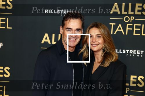 Amsterdam 1 november 2021
Premiere alles op tafel in het deLamar theater.
Jeroen v d Boom en zijn vrouw Danie