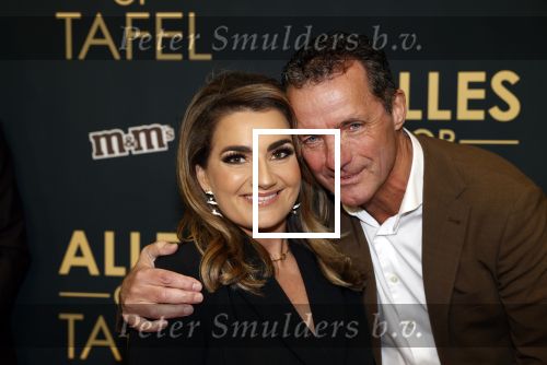 Amsterdam 1 november 2021
Premiere alles op tafel in het deLamar theater.
John de Bever met Sieneke
