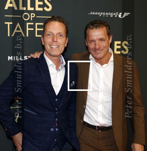 Amsterdam 1 november 2021
Premiere alles op tafel in het deLamar theater.
John de Bever met Rob Geus