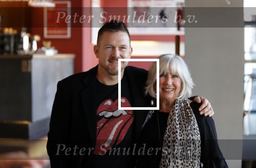 Amsterdam 24 oktober 2021
Willeke Alberti krijgt de blijvend applaus prijs in de kleine  Komedie. Zoon Johnny de Mol is ook aanwezig.