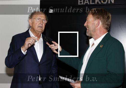 Amsterdam 18 oktober 2021
Boekpresentatie Andre v Duin geschreven door Bert Kuizenga . De presentatie vindt plaats in het DeLamar theater. Harm edens en Joop v d Ende