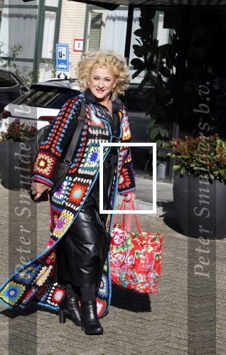 Amsterdam 1 november 2021
Lunch en uitreiking stong woman award in apollo hotel. Karin Bloemen
