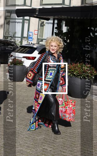 Amsterdam 1 november 2021
Lunch en uitreiking stong woman award in apollo hotel. Karin Bloemen