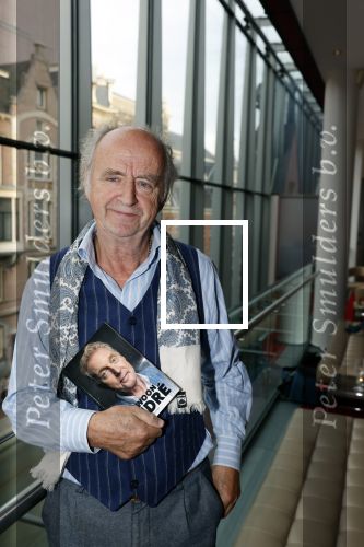 Amsterdam 18 oktober 2021
Boekpresentatie Andre v Duin geschreven door Bert Kuizenga . De presentatie vindt plaats in het DeLamar theater. Kees Hulst
