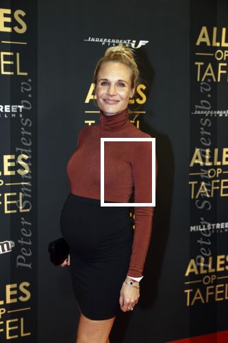 Amsterdam 1 november 2021
Premiere alles op tafel in het deLamar theater.
Kimberley Klaver zwanger met partner Michel v d Bergh