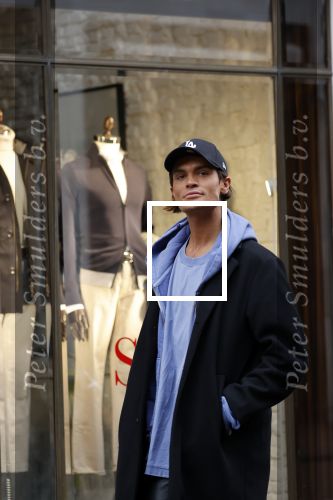 Amsterdam 27 oktober 2021
Koen Kardashian bellend op de pc hooftstraat